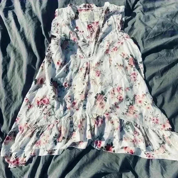 Farm House Frocks Top M Handkerchief Hem Boho Floral Sheer Oversized - Picture 9 of 16